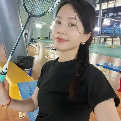 吴怡飞